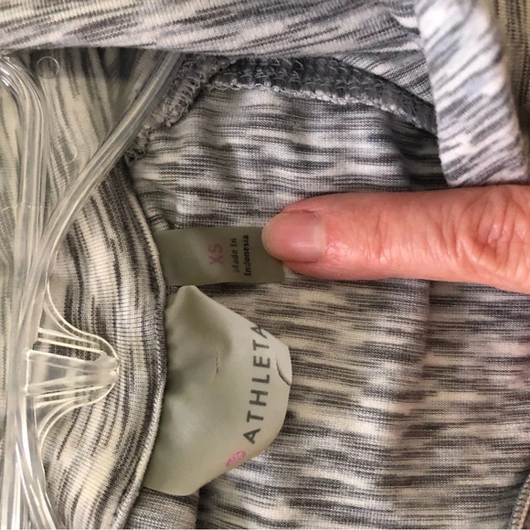 Athleta‎ Gray Athletic Quarter Zip Sweatshirt Long Sleeve Jacket XS - Picture 7 of 8